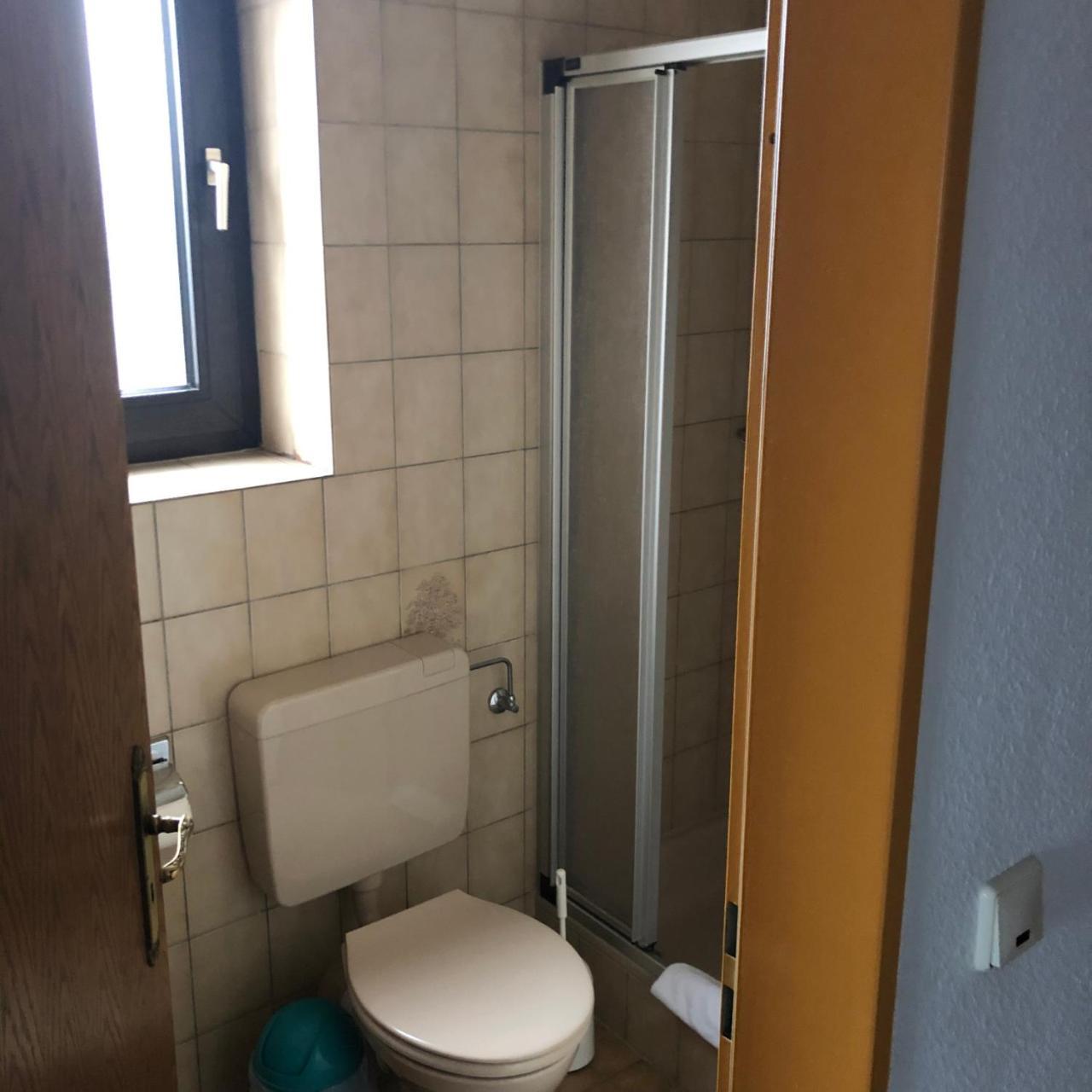 Hotel Garni Schafer Horrem エクステリア 写真