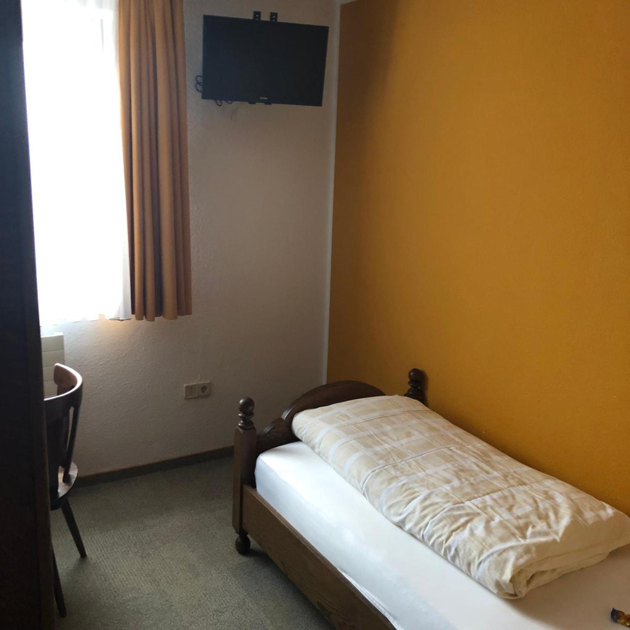 Hotel Garni Schafer Horrem エクステリア 写真